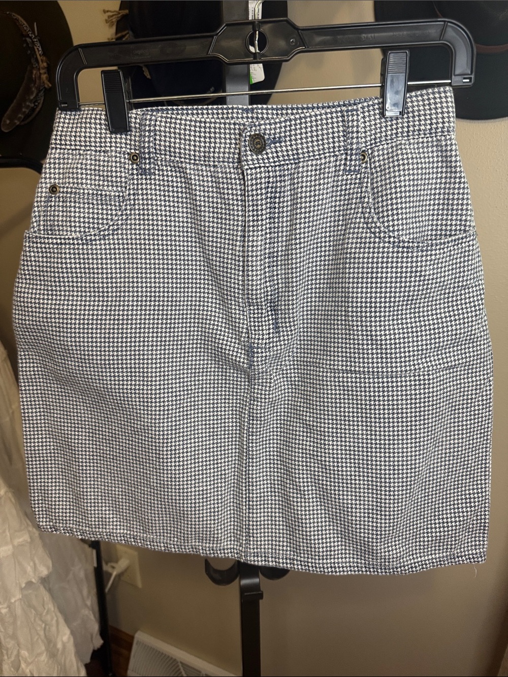 Vintage Rev-Up Houndstooth Skirt